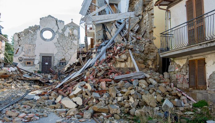 地震前会出现什么异常现象 地震的形成原因