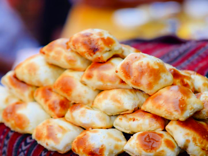 新疆有哪些难忘的美食？本地人推荐8种，好吃不贵，没吃过算白来